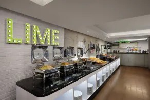 favehotel Gatot Subroto Jakarta - Restaurant