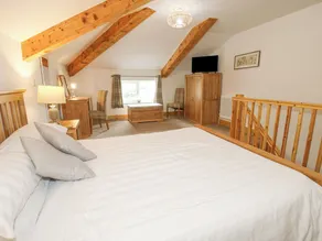 Chester - Room