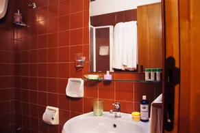 Ilgo Hotel - Bathroom