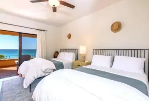 Beach Front Luxury 2 BR - Exclusive Cabo Corridor - Camera