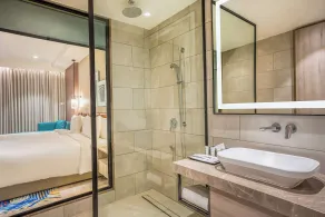 Radisson Resort & Spa Khopoli - Room