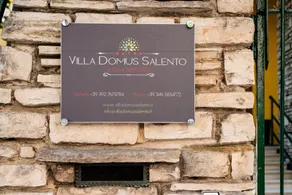Villa Domus Salento Suites & Rooms con parcheggio privato in loco - Rezeption
