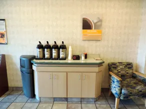 Motel 6-Lincoln City, OR - Hall