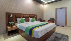 Heaven Grand Ayodhya - Habitación