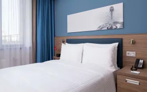 Hampton by Hilton Astana Triumphal Arch - Room