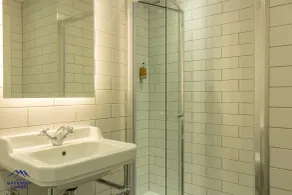 The Gateway Lodge - Bathroom