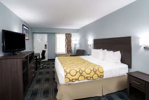 Baymont by Wyndham Gallatin - Chambre