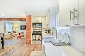 Super Walkable! Historic Home in Dtwn Long Beach - Interni