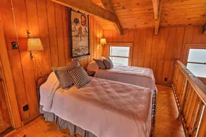 Cozy Cumberland Mountain Cabin w/ Stunning Views! - Interiør
