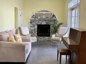 Seven Gables Inn - Hall