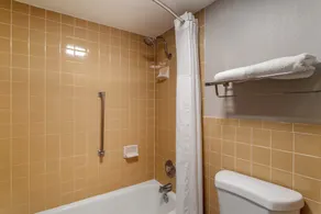 Days Inn by Wyndham Victoria TX East - Salle de bain