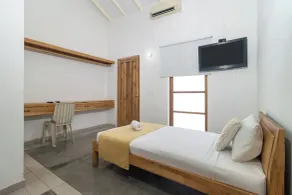 Hotel Sansiraka Suites By GEH Suites - Room