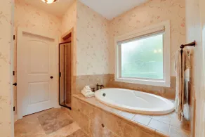 Waterfront Sherrills Ford Home w/ Pool & Boat Dock - Interni