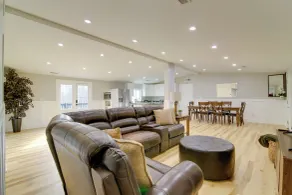 Huge 3-unit Commerce Estate Near ATL Dragway! - Intérieur