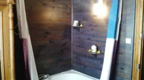 Le Relais De Rochepaule - Bathroom