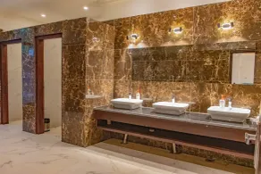 Legacy Hotel Alchi - Salle de bain