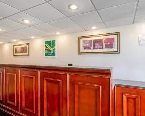 Quality Inn Dyersburg I-155 - Hall