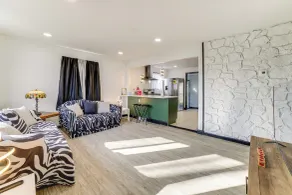 3 Mi to Hard Rock Casino: Charming Home in Gary! - Interiör