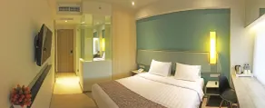 La Lisa Hotel Surabaya - Room