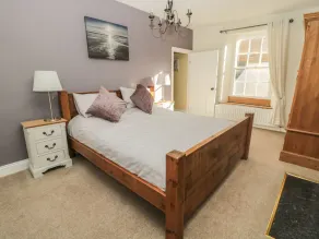 Hare &amp; Hounds House - Room