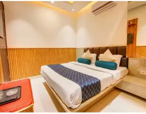 Hotel Sai Deluxe - Quarto