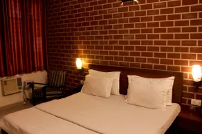 Hotel Himalaya Haridwar @ Har Ki Pauri Road - Room