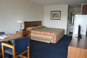 Bluegrass Extended Stay - Rum