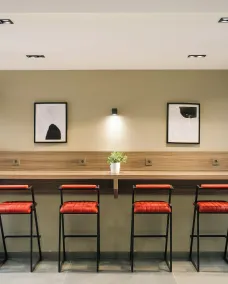 Vesta Rooms - Reception