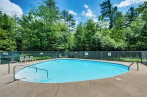 Bartlett Vacation Rental w/ Wraparound Deck! - Interiør