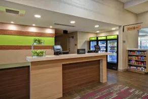 Home2 Suites by Hilton Jekyll Island - Rezeption