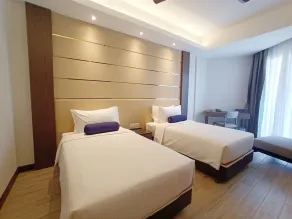 Pacific Regency Beach Resort, Port Dickson - Værelse