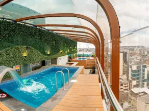 Mercure Alameda Quito - Piscina