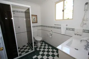 Picton Valley Motel Australia - Bathroom