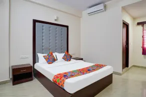 Leo Grand Hotel - Room