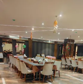 Hotel Samdariya Gold - Rewa - Restaurante