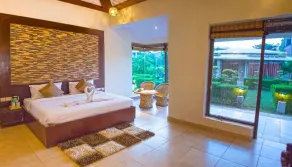 The Roar Resort - Room