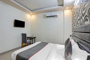 TOWNHOUSE THE HOTEL DIAMOND VASUNDHARA - Quarto