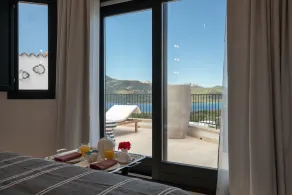 Sulia House Porto Rotondo, Curio Collection by Hilton - Ausblick vom Zimmer