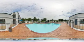 Quality Inn Carthage - Pool