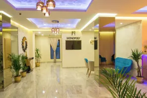 Monopoly Hotel - Lobby