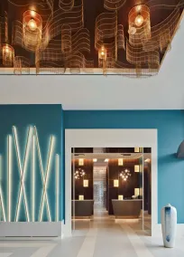 De Bonart Naples, Curio Collection by Hilton - Reception