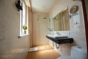 Rayan Hotel - Badezimmer