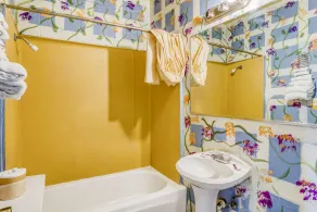 OYO Oasis Motel Las Vegas I-15 - Bathroom