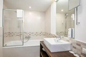 Best Western Plus Hotel Papenburg - Baño