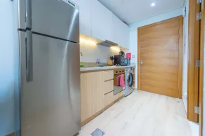 BIR - Brand New In front of Metro - Private kitchen