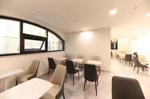 Hotel Signature Gwangju - Restaurant