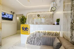 FabHotel Peralz - Nr Boriwali Station - Reception