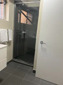 S1 Motel - Badezimmer