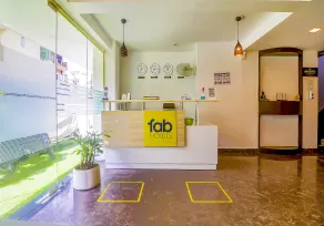 Fabhotel Kiara The Private Suites - Reception
