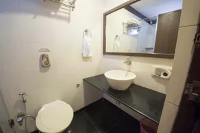 Hotel Aroma Executive Panaji -Stay in the Heart of the City - Salle de bain